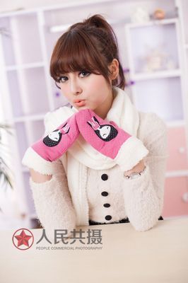 義烏人民共攝 專業手套產品攝影，點亮商業價值